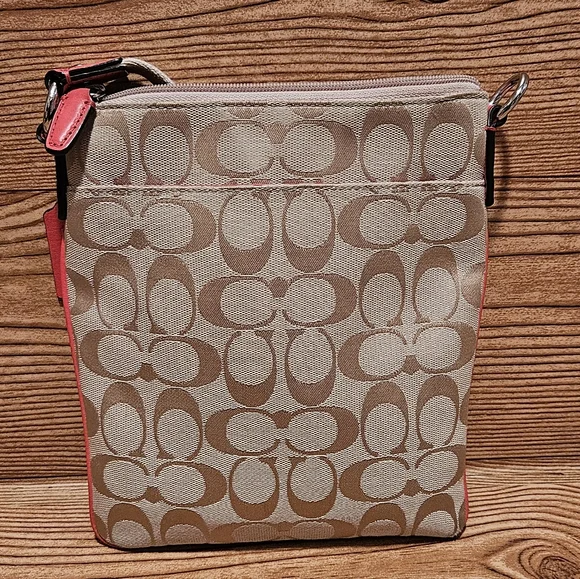 Coach Legacy Signature Crossbody - Picture 7 of 16